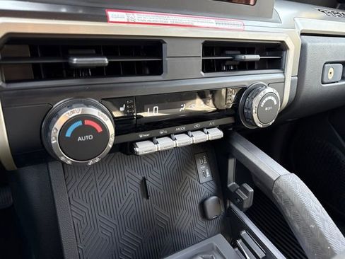 New 2025 Toyota Tacoma TRD Off-Road image 19