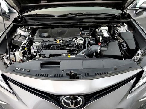 Used 2023 Toyota Camry LE AWD/4WD image 15