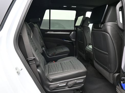 New 2026 Cadillac Escalade Platinum Sport w/ LPO, Floor Liner Package image 12
