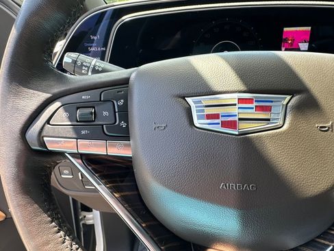 Used 2022 Cadillac Escalade Sport w/ Touring Package RWD image 25