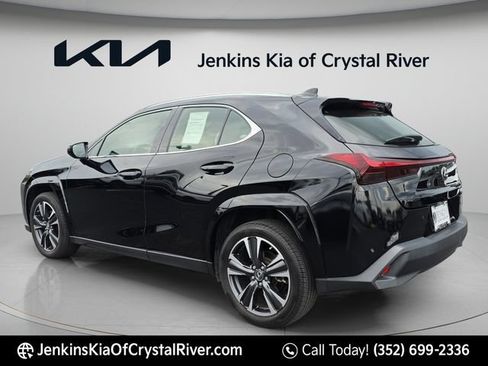 Used 2023 Lexus UX 250h FWD w/ Accessory Package (Z1) image 10
