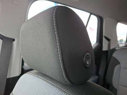 Used 2019 Chevrolet Traverse LT FWD image 13