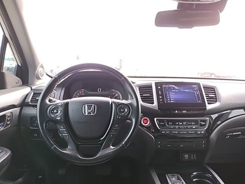 Used 2016 Honda Pilot Elite image 16