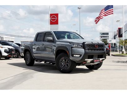 New 2026 Nissan Frontier PRO-4X w/ Pro-4x Convenience Package