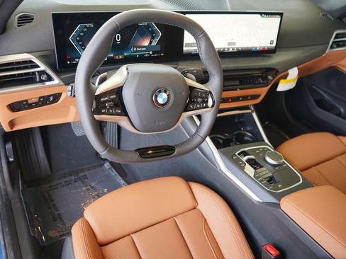 Used 2025 BMW 330i xDrive Sedan AWD/4WD image 12