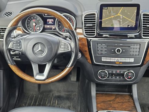 Used 2017 Mercedes-Benz GLS 450 4MATIC image 26