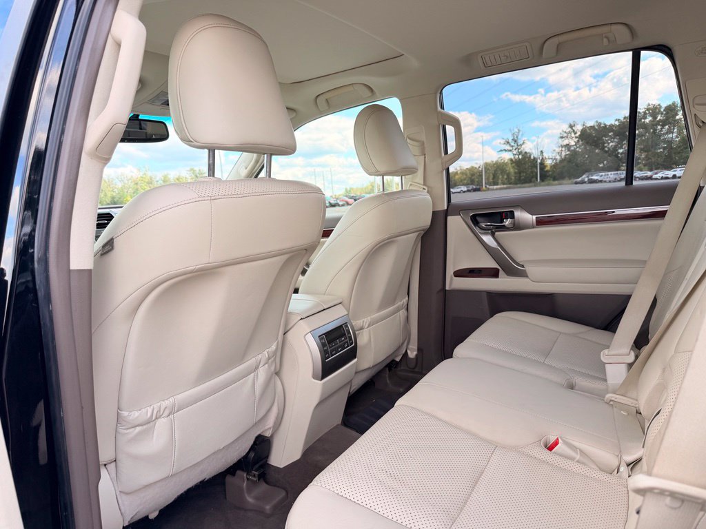 Used 2013 Lexus GX 460 w/ Comfort Plus Pkg AWD/4WD image 16