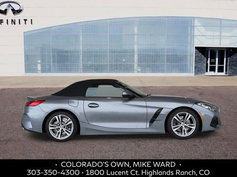 Used 2025 BMW Z4 sDrive30i image 7