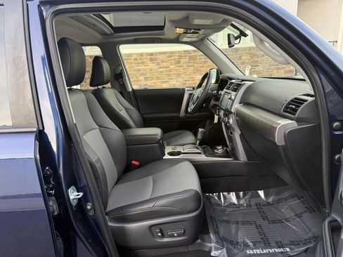 Used 2019 Toyota 4Runner SR5 Premium AWD/4WD image 16