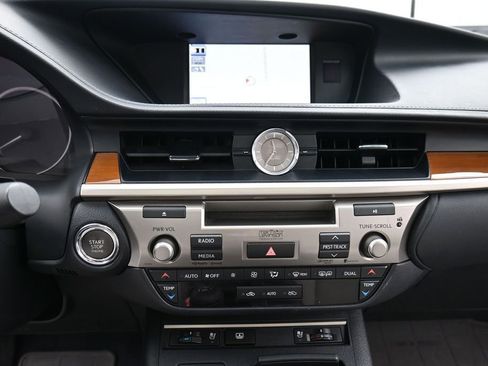 Used 2014 Lexus ES 350 FWD image 13