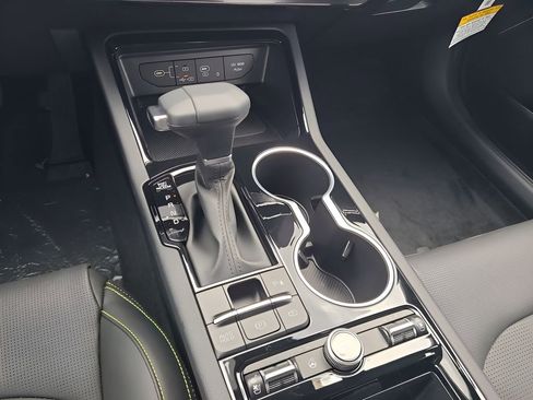 New 2026 Kia K5 GT w/ GT1 Package FWD image 19