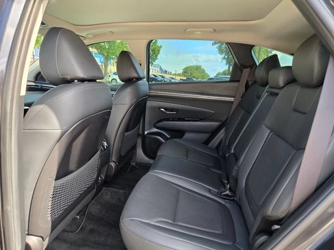 Used 2022 Hyundai Tucson Limited AWD/4WD image 15