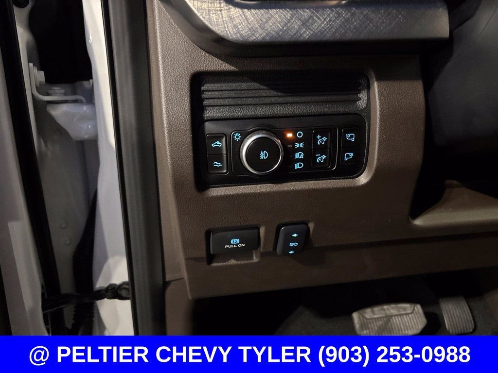 Used 2026 Ford F350 King Ranch w/ Chrome Package AWD/4WD image 16