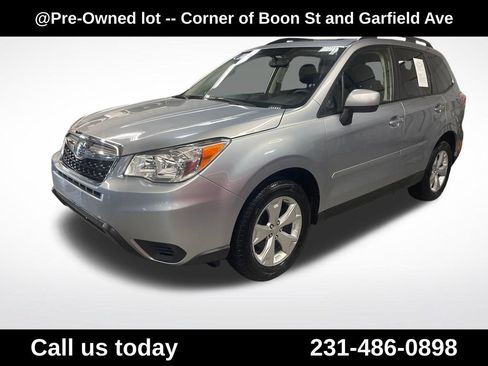 Used 2014 Subaru Forester 2.5i Premium w/ Popular Package #2 AWD/4WD image 1