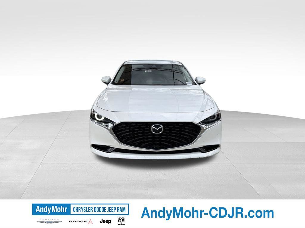 Used 2019 MAZDA MAZDA3 Sedan w/ Premium Package FWD image 2