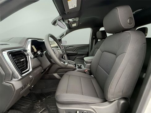 New 2026 GMC Canyon Elevation w/ Convenience Package image 10