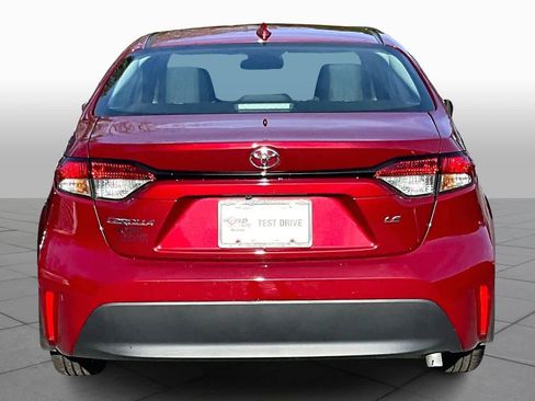 Certified 2025 Toyota Corolla LE image 4