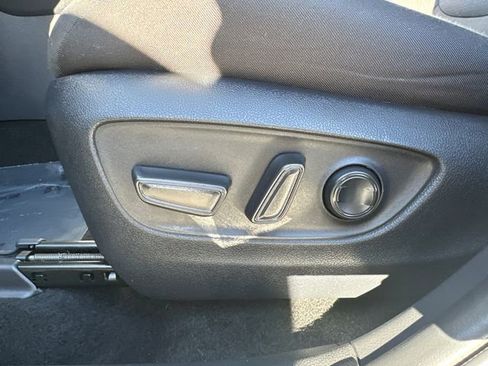 Certified 2025 Toyota RAV4 XLE AWD/4WD image 35