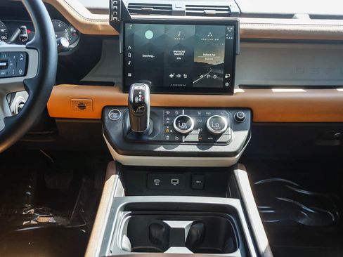 Used 2024 Land Rover Defender 130 S AWD/4WD image 11