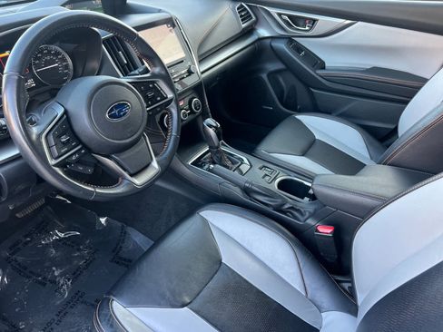 Used 2022 Subaru Crosstrek 2.5i Limited w/ Moonroof Package 2 image 12