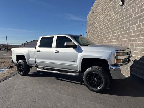 Used 2015 Chevrolet Silverado 2500 LT image 1