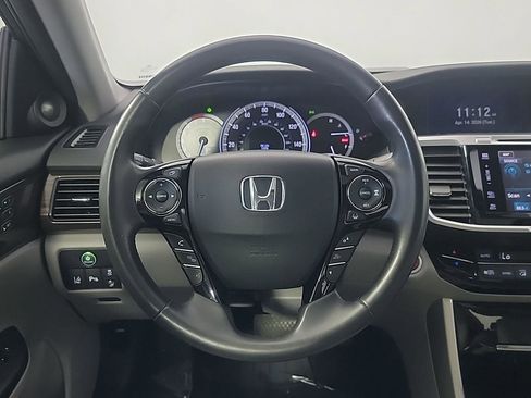 Certified 2017 Honda Accord Touring image 24