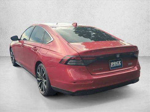 Used 2024 Honda Accord Touring image 8