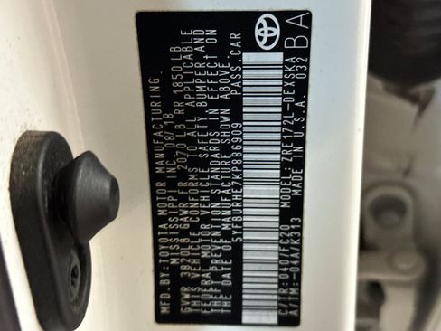 Used 2019 Toyota Corolla SE w/ Carpet Mat Package (TMS) FWD image 26