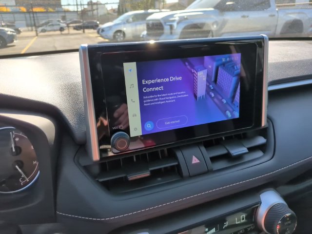 Certified 2025 Toyota RAV4 XLE FWD image 19