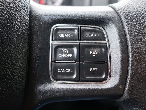 Used 2017 RAM 1500 Express w/ Express Value Package AWD/4WD image 30