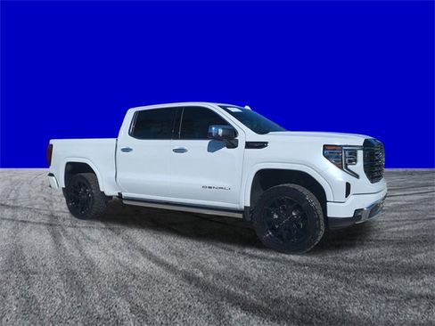 Used 2026 GMC Sierra 1500 Denali Ultimate image 2