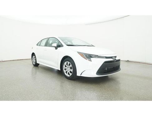 New 2026 Toyota Corolla LE image 29