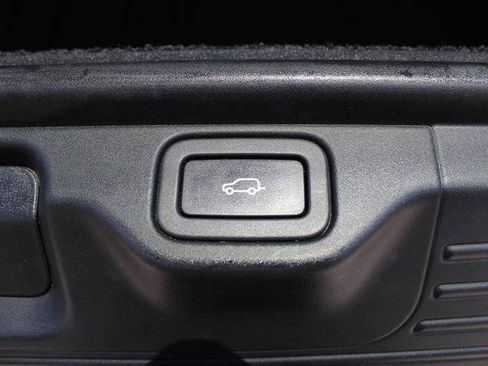 Used 2016 Land Rover Range Rover HSE AWD/4WD image 28