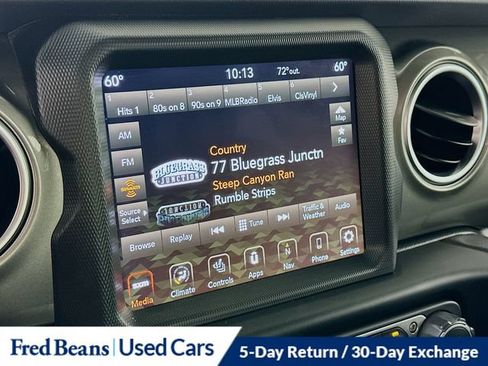 Used 2022 Jeep Wrangler Unlimited Sahara w/ Cold Weather Group AWD/4WD image 21