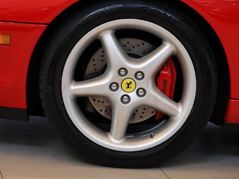 Used 2000 Ferrari 550 Maranello Coupe RWD image 68