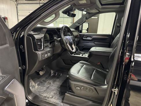 Certified 2024 GMC Sierra 3500 Denali w/ Denali Reserve Package AWD/4WD image 14