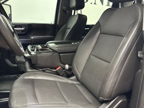 Used 2025 Chevrolet Silverado 3500 W/T image 30