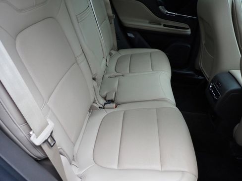 Certified 2022 Lincoln Corsair AWD w/ Premium Package image 14