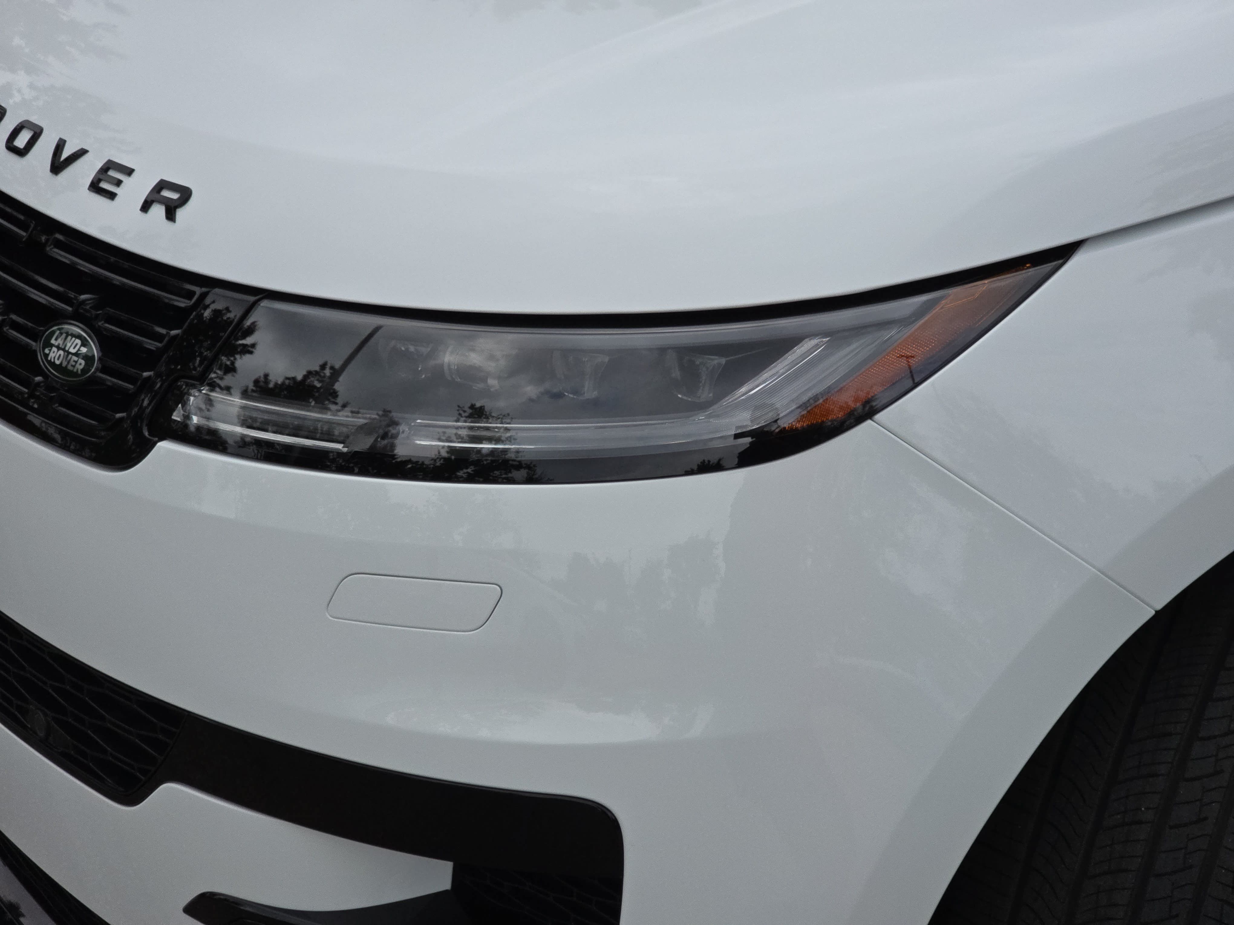 New 2026 Land Rover Range Rover Sport Dynamic SE AWD/4WD image 33