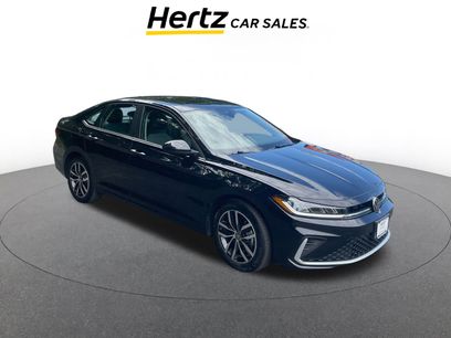 Used 2025 Volkswagen Jetta SE