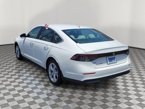 Used 2023 Honda Accord LX image 4