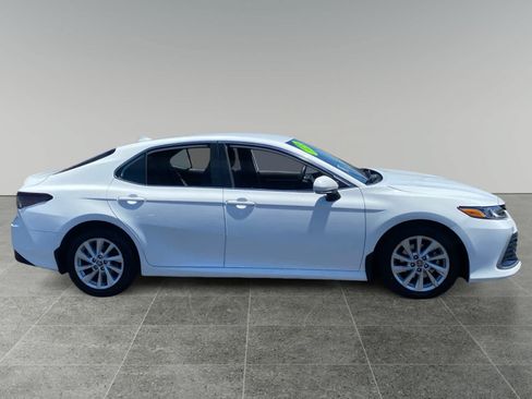 Used 2023 Toyota Camry LE w/ Convenience Package FWD image 6