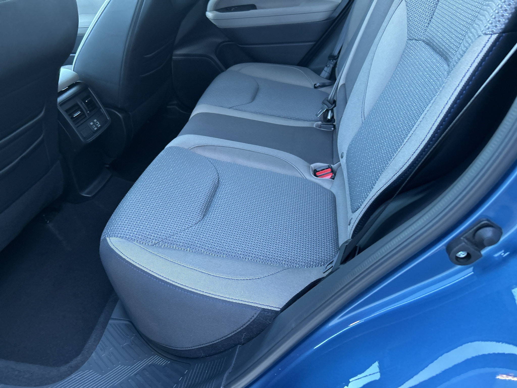 Certified 2025 Subaru Forester Premium AWD/4WD image 28