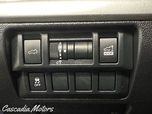 Used 2018 Subaru Outback 2.5i Premium image 35