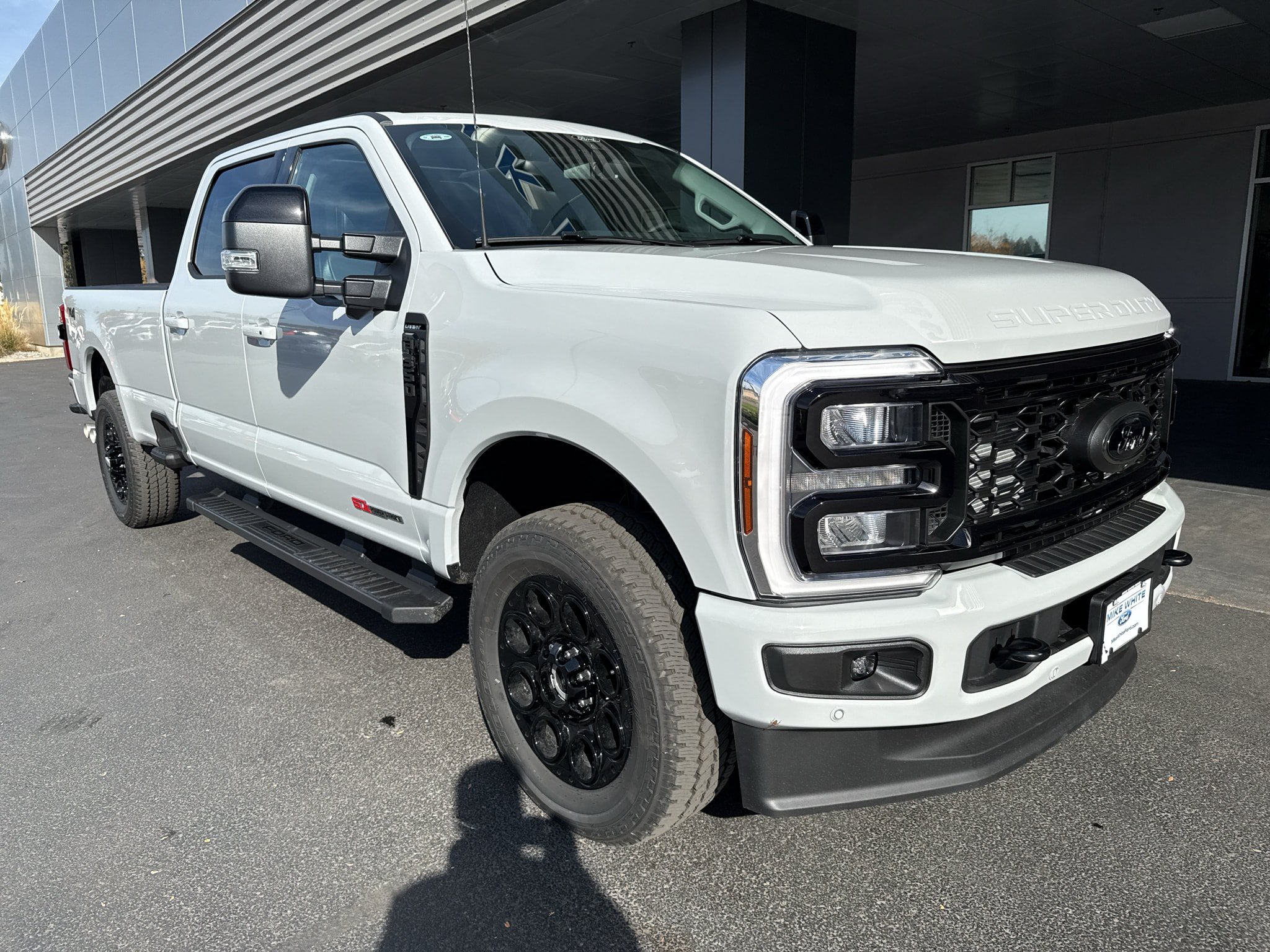 New 2026 Ford F350 Lariat w/ Black Appearance Package AWD/4WD image 1