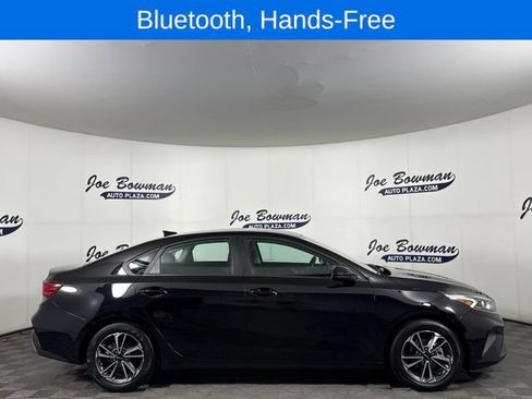 Used 2023 Kia Forte LXS FWD image 6