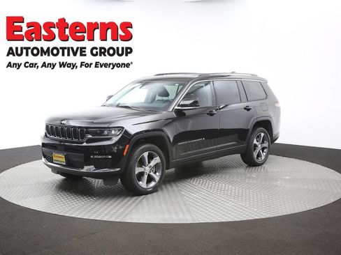 Used 2023 Jeep Grand Cherokee L Limited AWD/4WD image 60
