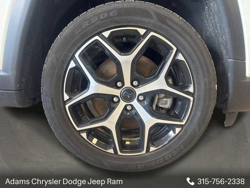 Used 2025 Jeep Compass Limited AWD/4WD image 23
