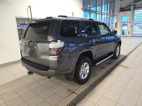 Used 2023 Toyota 4Runner SR5 Premium image 6