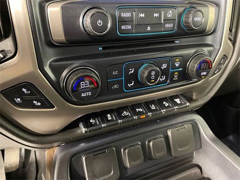 Certified 2019 GMC Sierra 3500 Denali image 8
